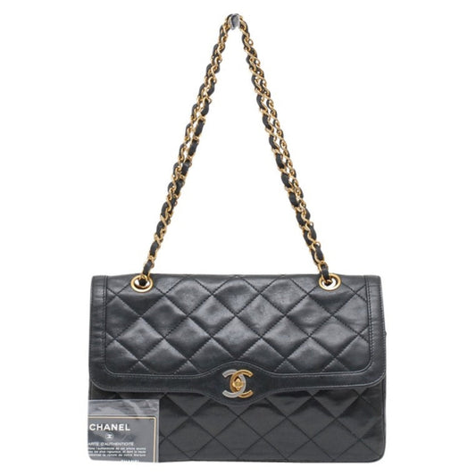 black leather handbag Signature Elegant