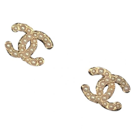 Chanel cc gold pearls earrings Jewelry