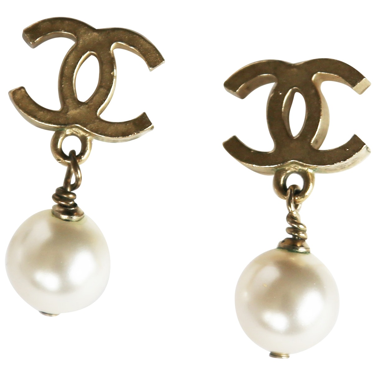 cc gold metal earrings Jewelry Timeless