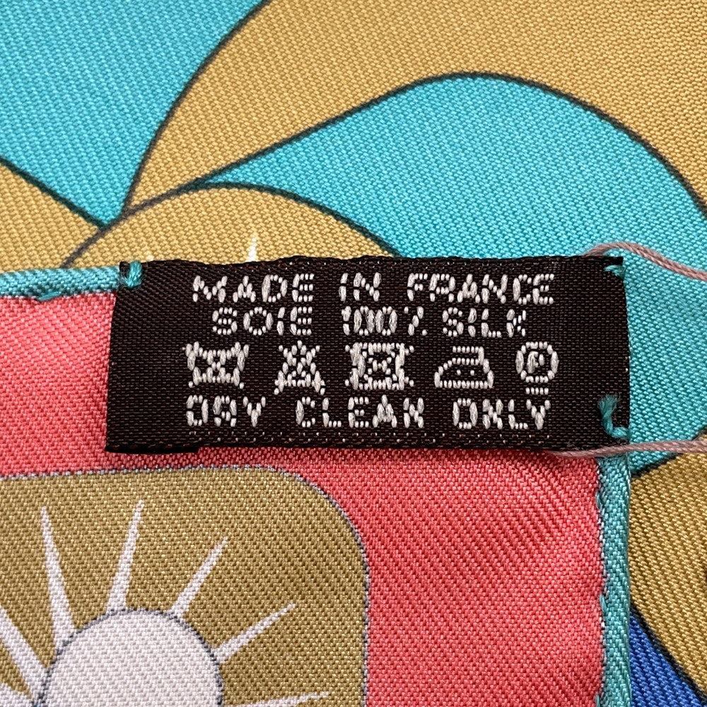 Carre Size Ã Rose Pale Vert Multicolor Travel Bag