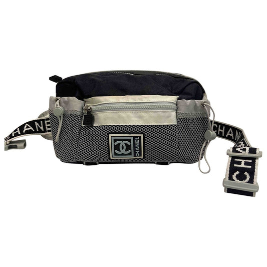 black cloth handbag Signature