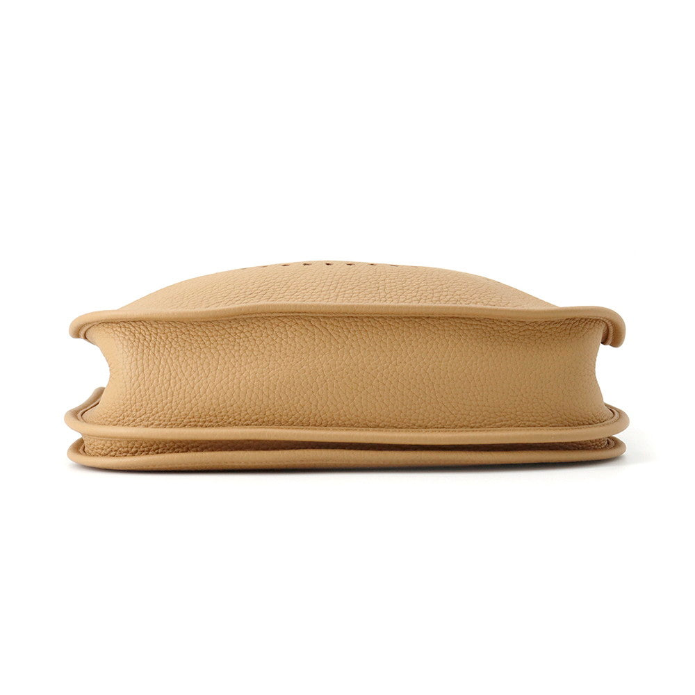 Evelyne Biscuit Taurillon Clemence Size Pm Handbag Travel Bag