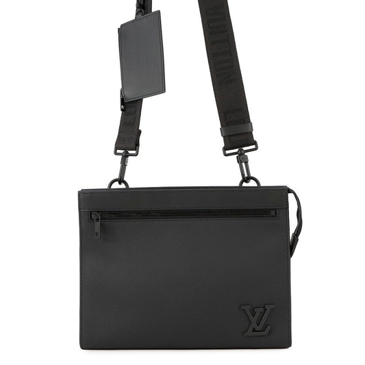 Louis Vuitton Messenger Voyage NoirM59329 Aerogram Leather Crossbody Bag