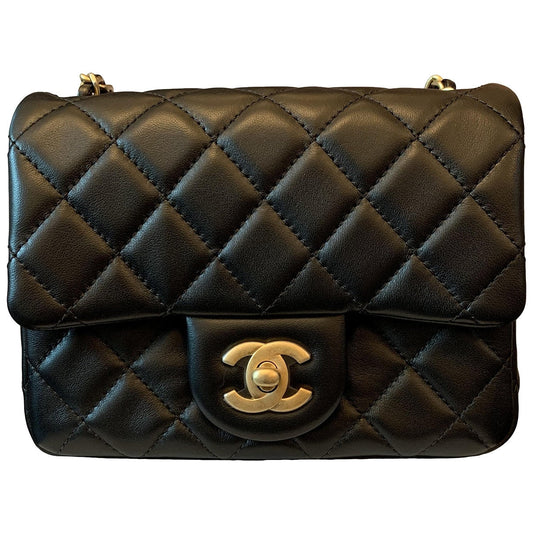 timeless/classique black leather handbag 155
