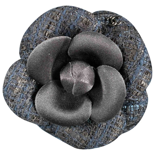 camélia black silk pins & brooches Jewelry Camelia