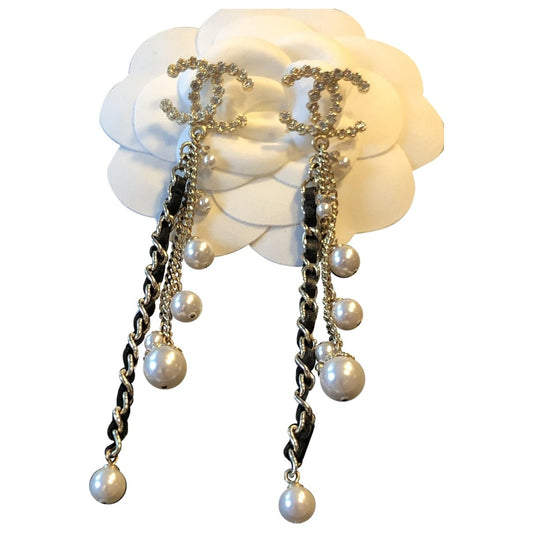 cc gold metal earrings Jewelry Fine