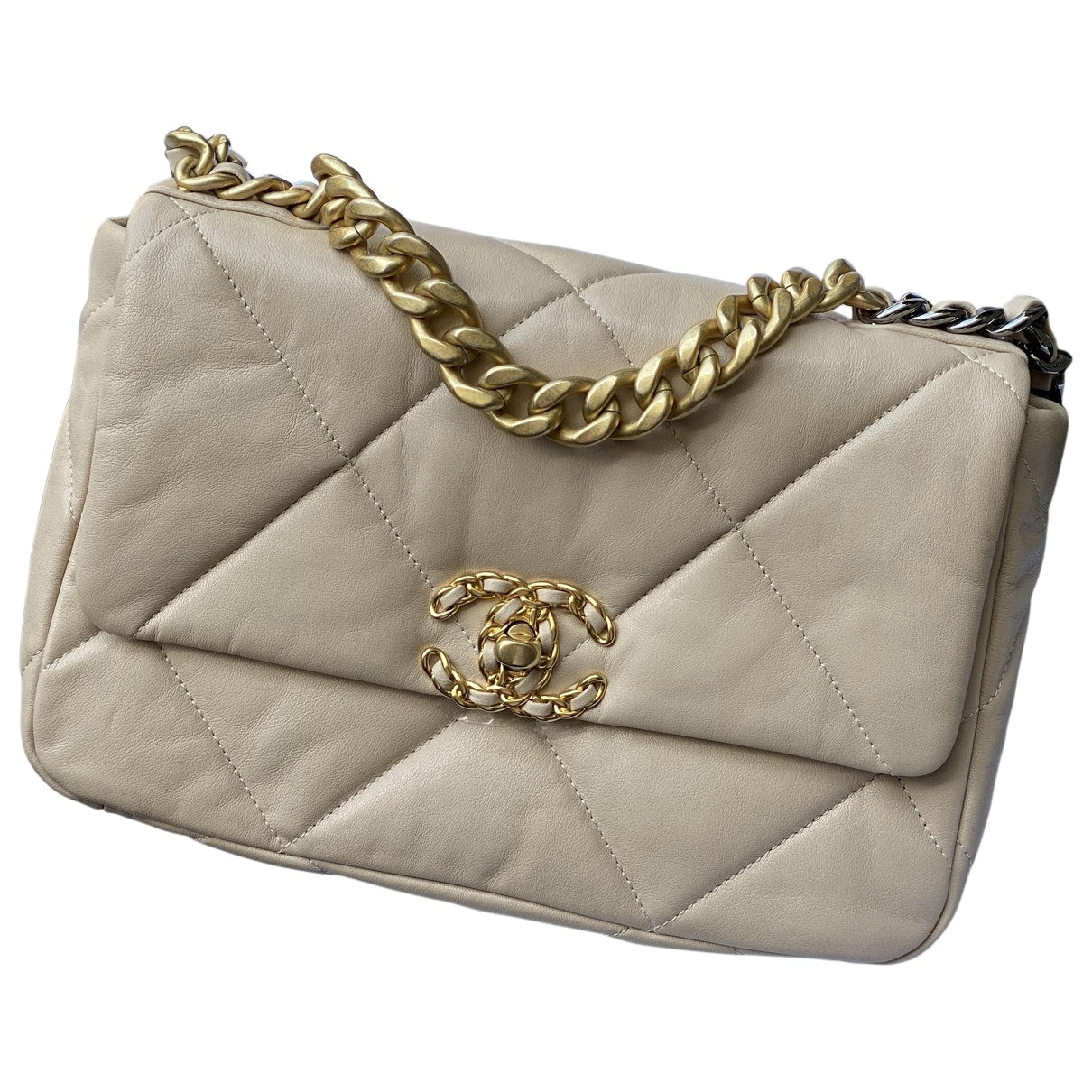 Chanel 19 beige leather handbag