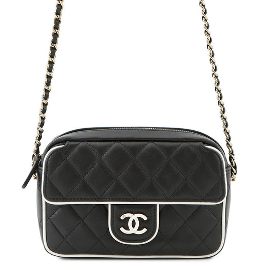 Chanel Matelasse ChainClutch WhiteAP4516 Lambskin Black Clutch Bag
