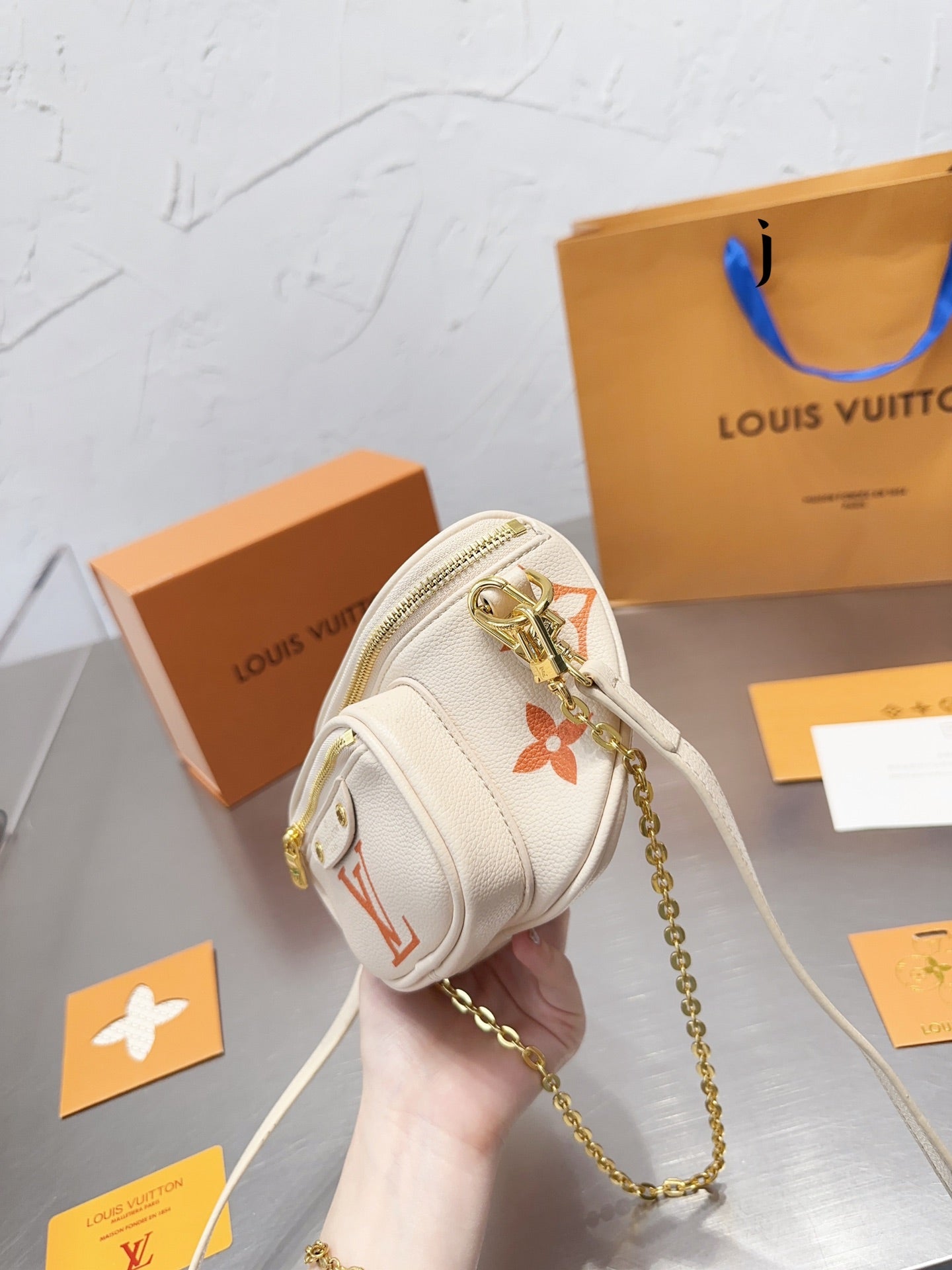 EN - Luxury LUV 841 Travel Bag