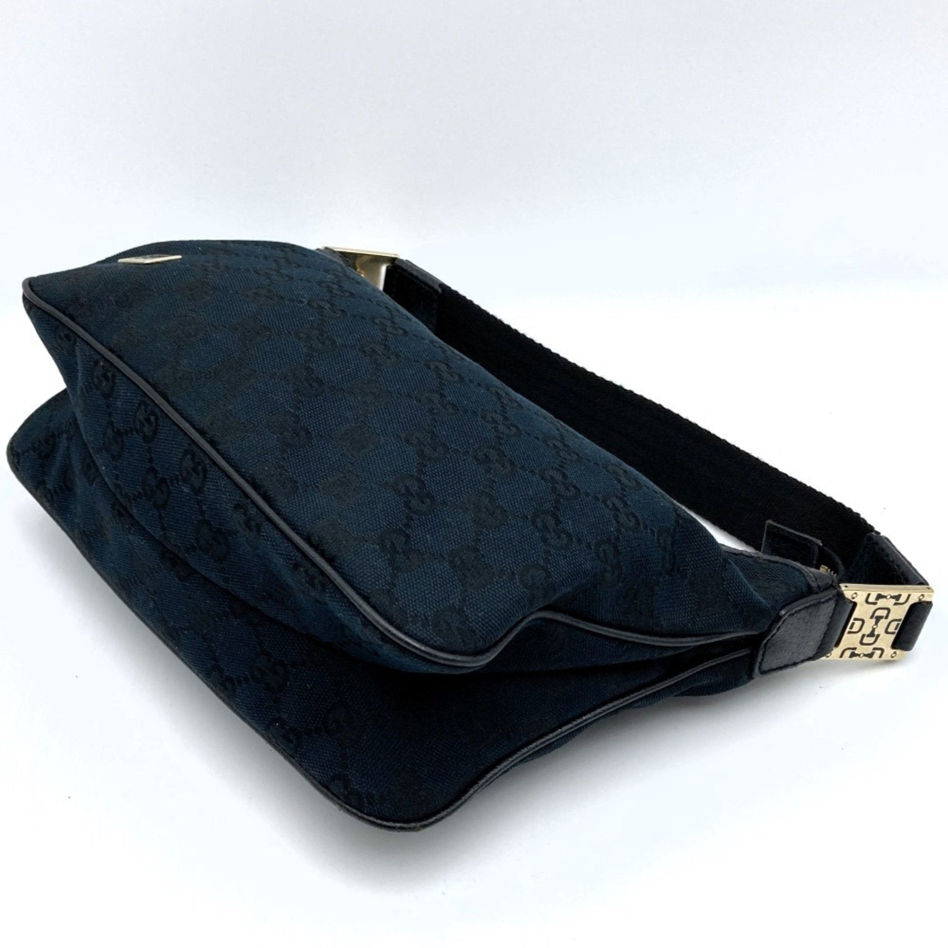 Gucci Shoulder Bag Canvas Canvas 786