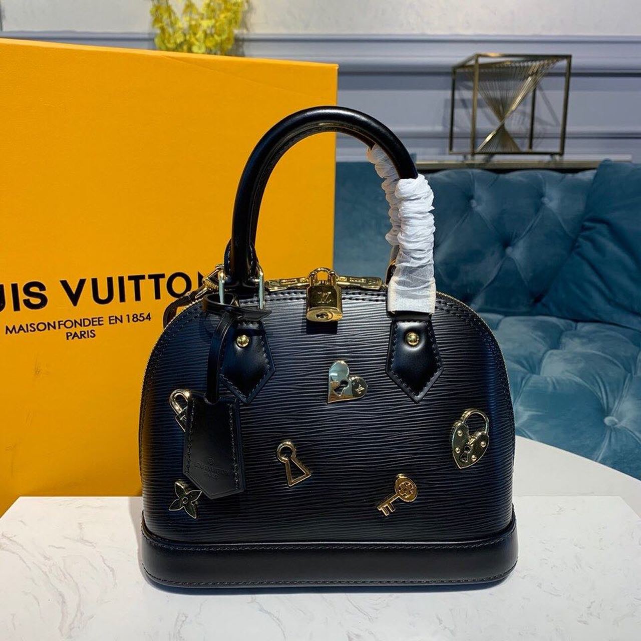 Top Quality Alma Bb Epi For Women Black Crossbody Bag