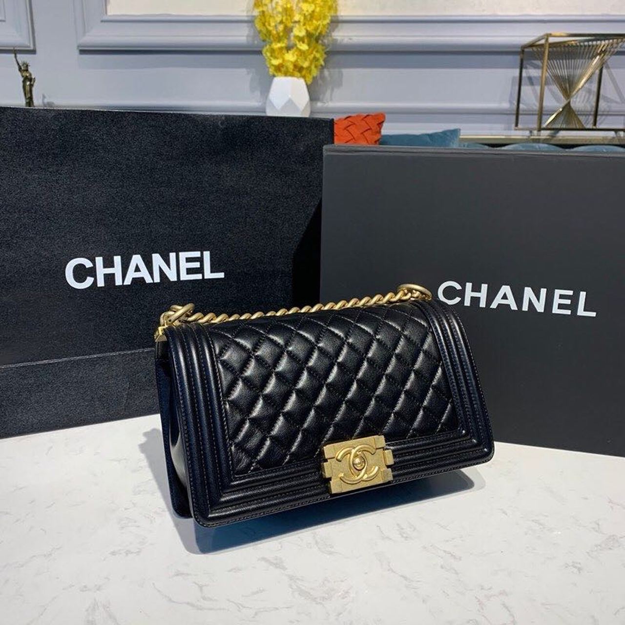 CHL Boy Toned Hardware , Black Gold Crossbody Bag 98In25Cm A67086