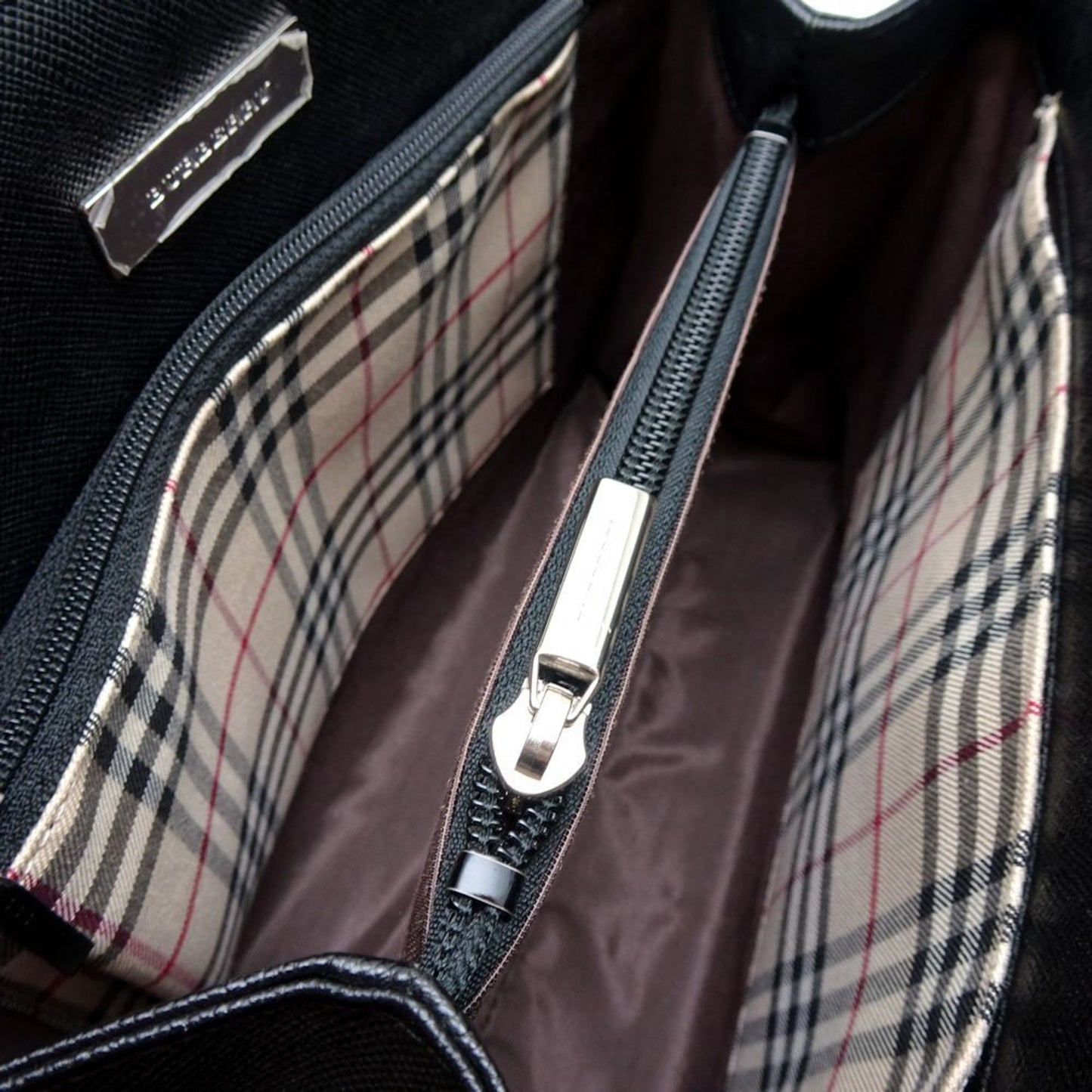 Burberry Luxury Nova Check Handbag Travel Bag Check Handbag 174