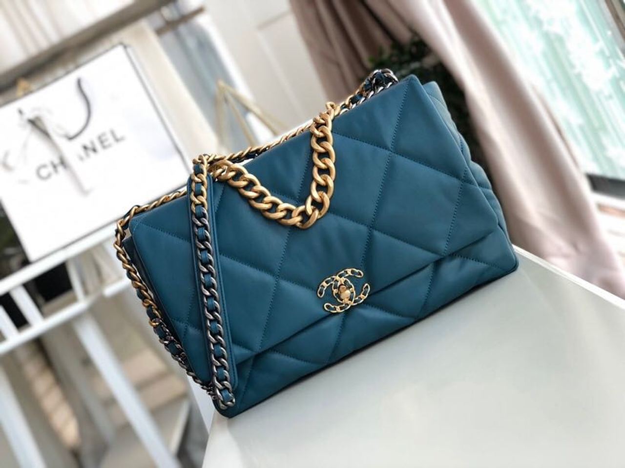 CHL 19 Maxi Teal , Crossbody Bag