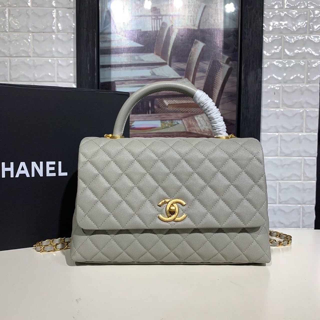 CHLLarge , ’s , 11in Grey Flap Top Handle Crossbody Bag