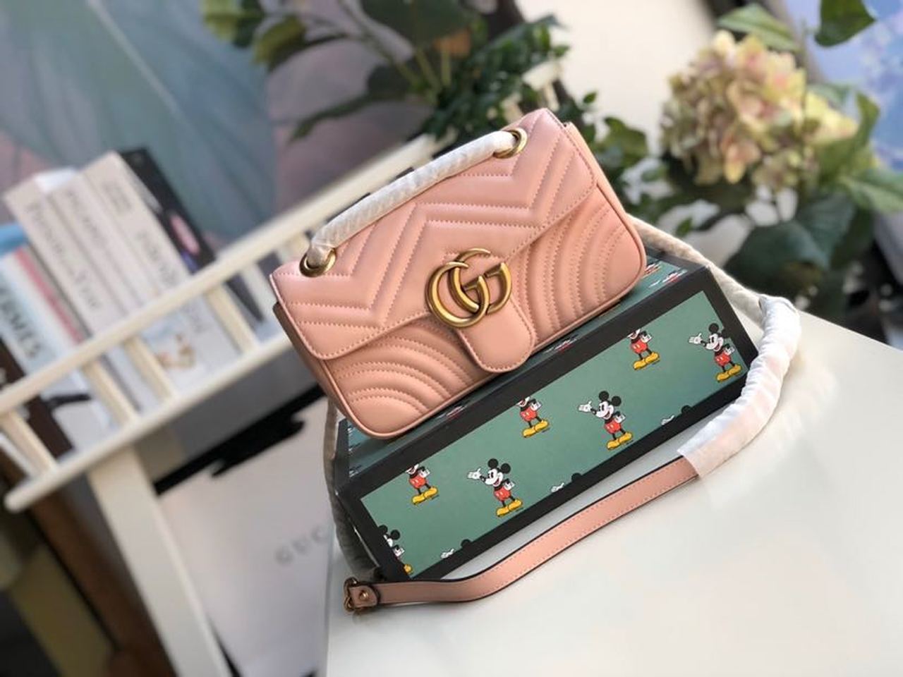 gg Marmont MatelassÃ© Dust MatelassÃ© Pink Mini Bag