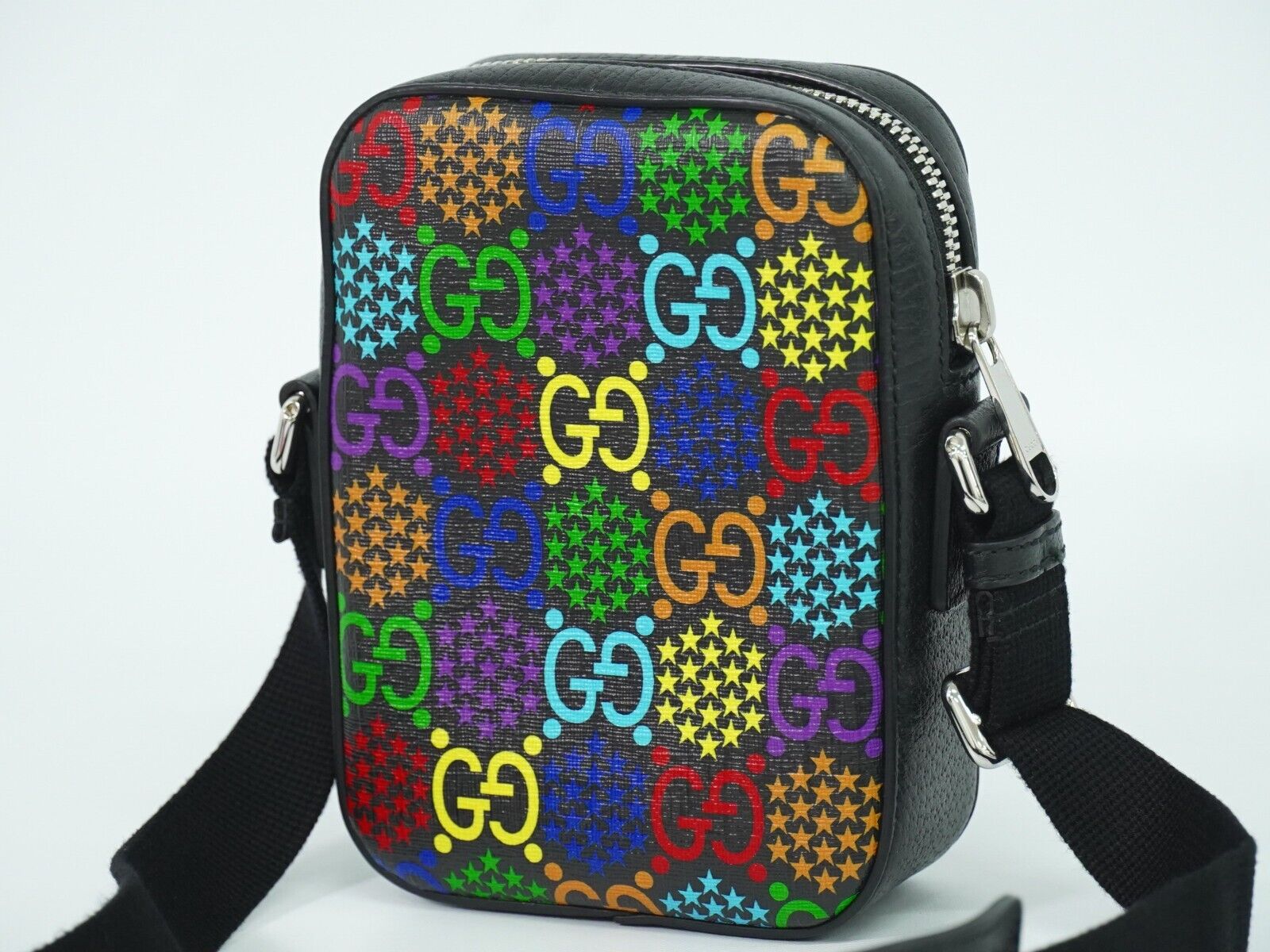 Gucci Gucci 1666 Travel Bag