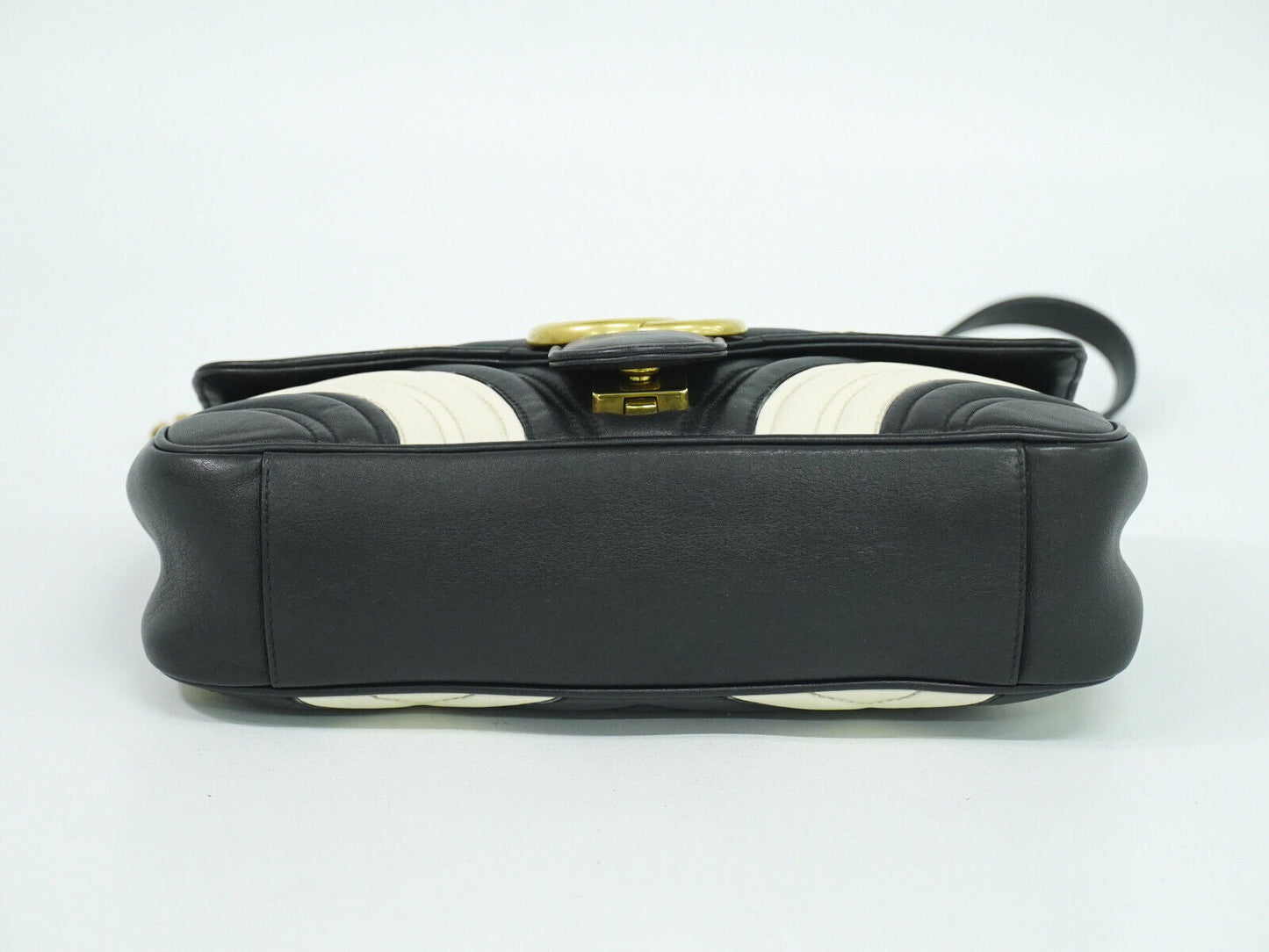 Gucci Marmont Shoulder Bag Marmont 251