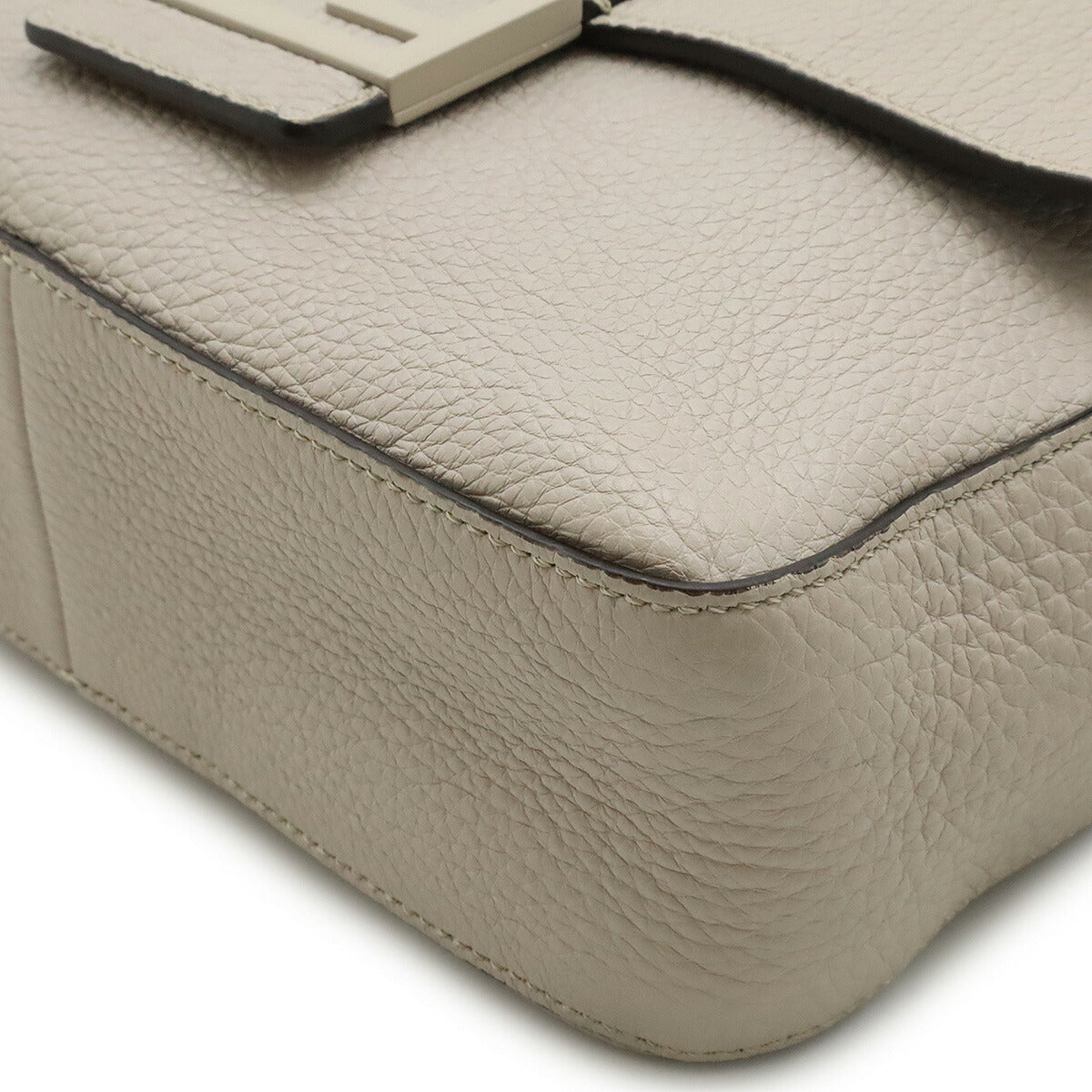 Fendi Baguette Calf Messenger Bag Leather Calf Leather Shoulder Bag