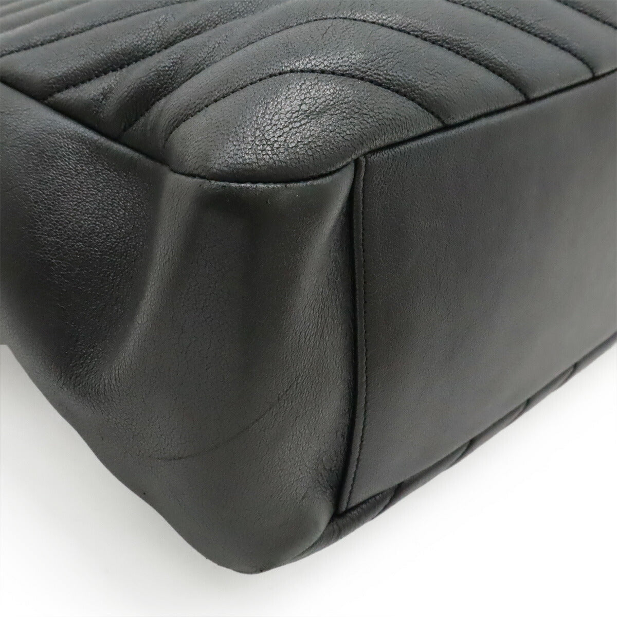 YSL Saint Laurent Paris Shoulder Bag Leather