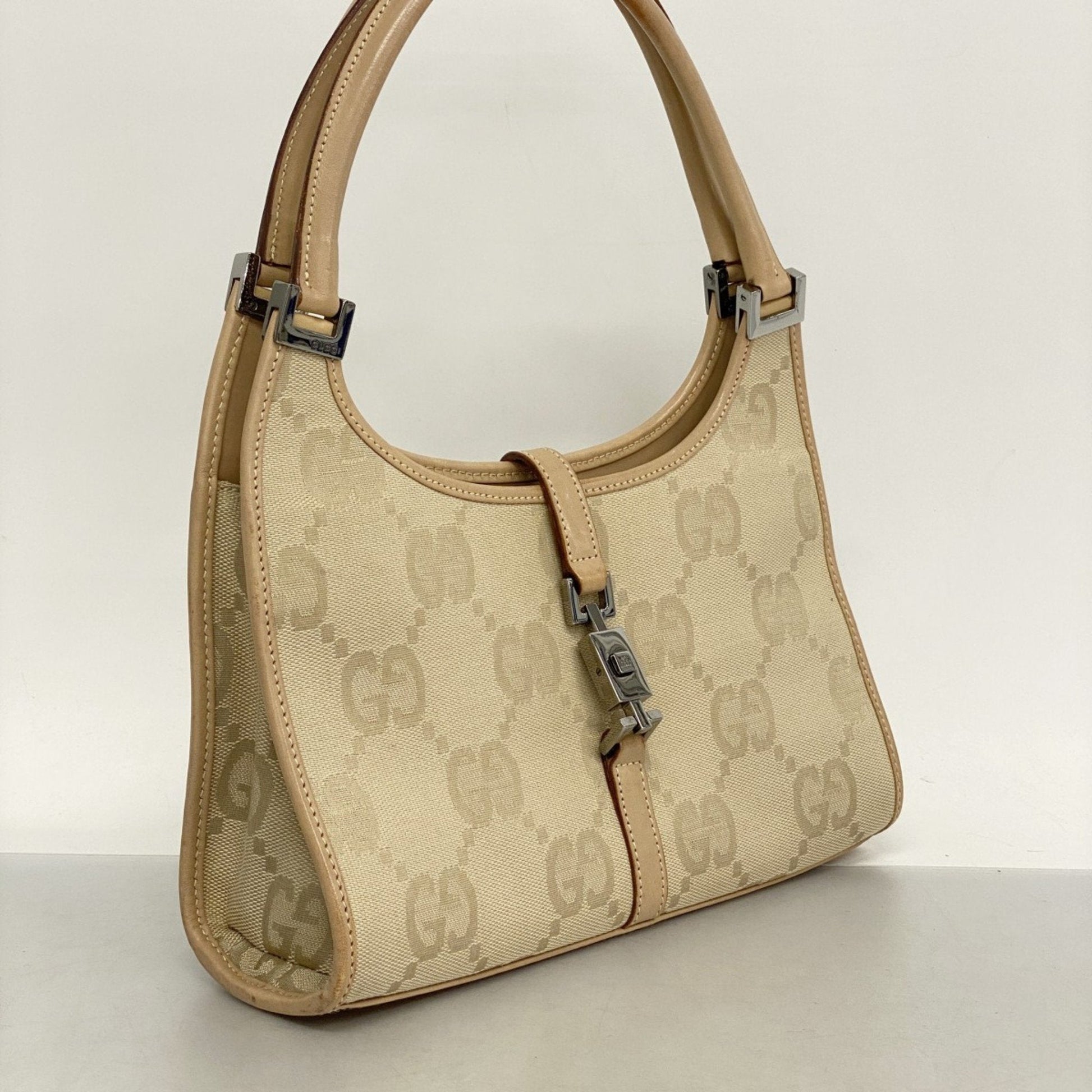 Gucci Gucci Gg Canvas 1380 Travel Bag