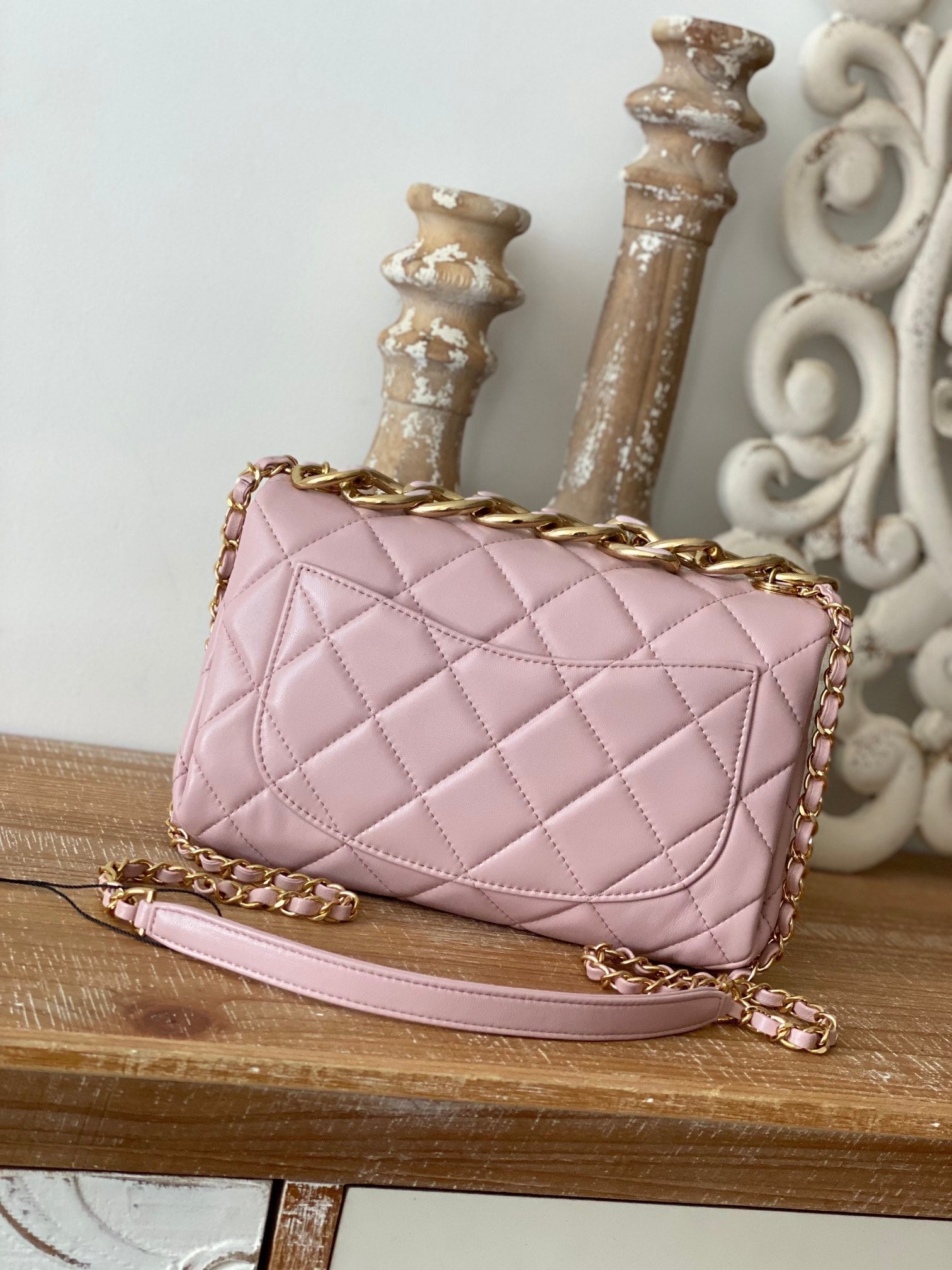 CHLLarge PiNike 23cm 9in Flap Handbag