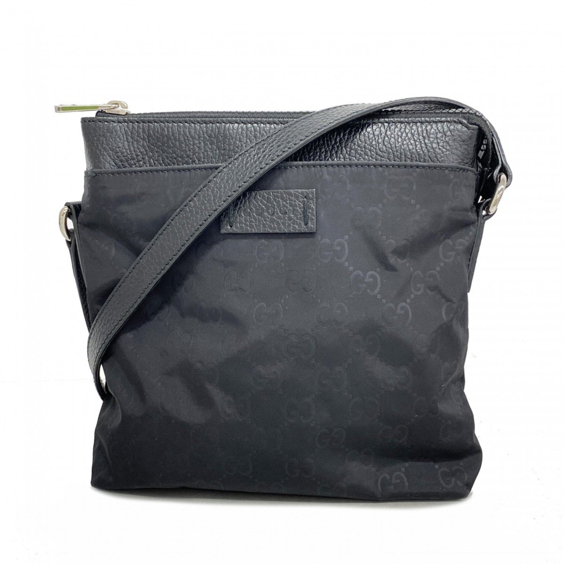 Gucci Shoulder Bag Nylon Nylon 33