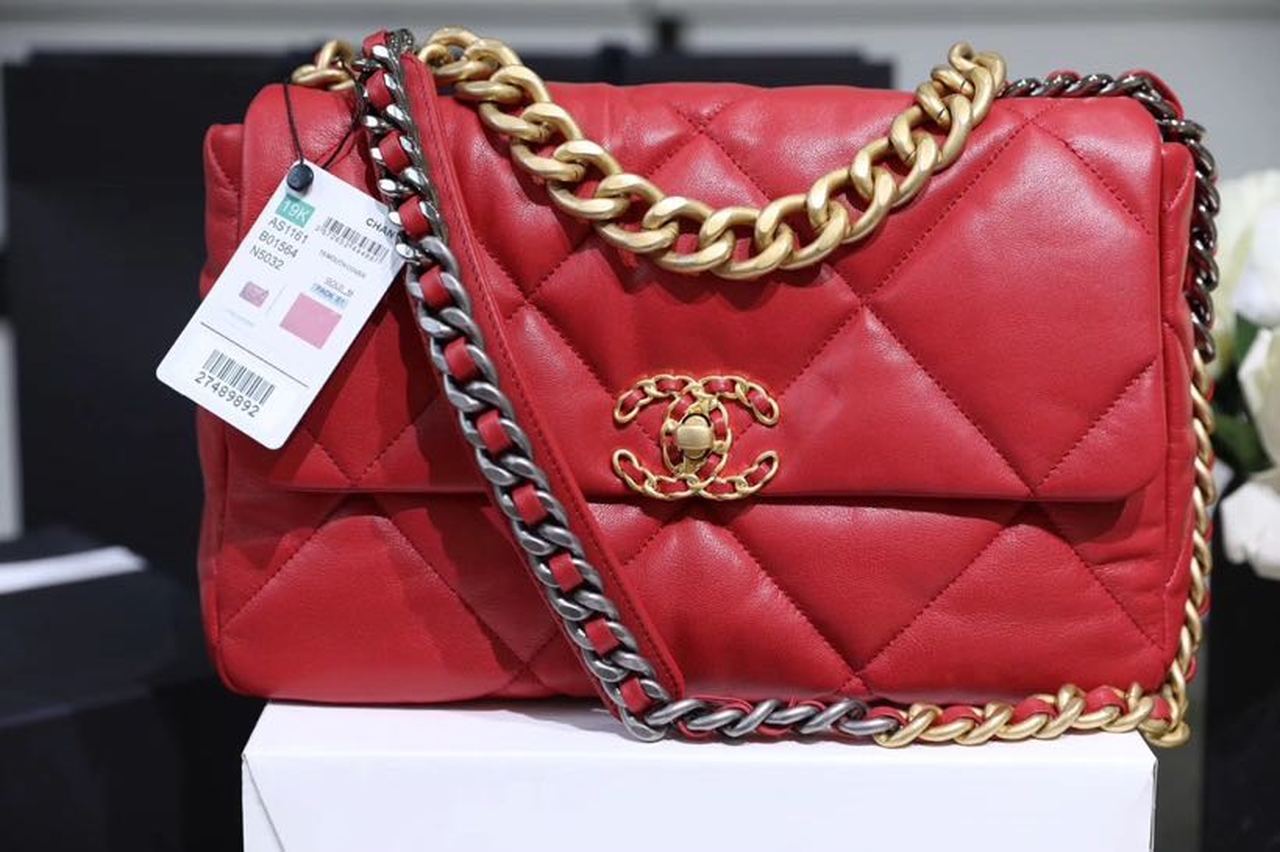 CHL 19 26cm Red Handbag Wombeaunoirrbeaunoirr As1160