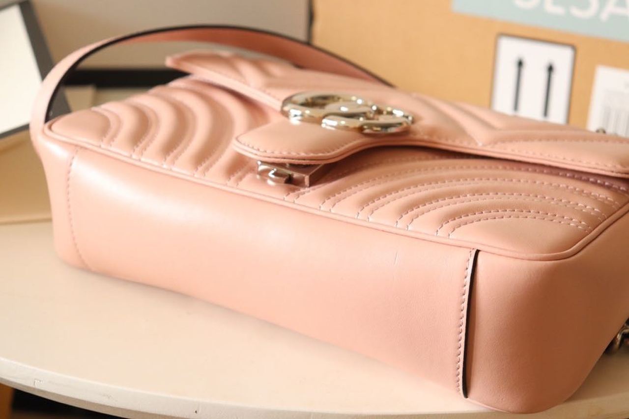 gg Marmont MatelassÃ© Dusty 10in Pink Small Shoulder Bag