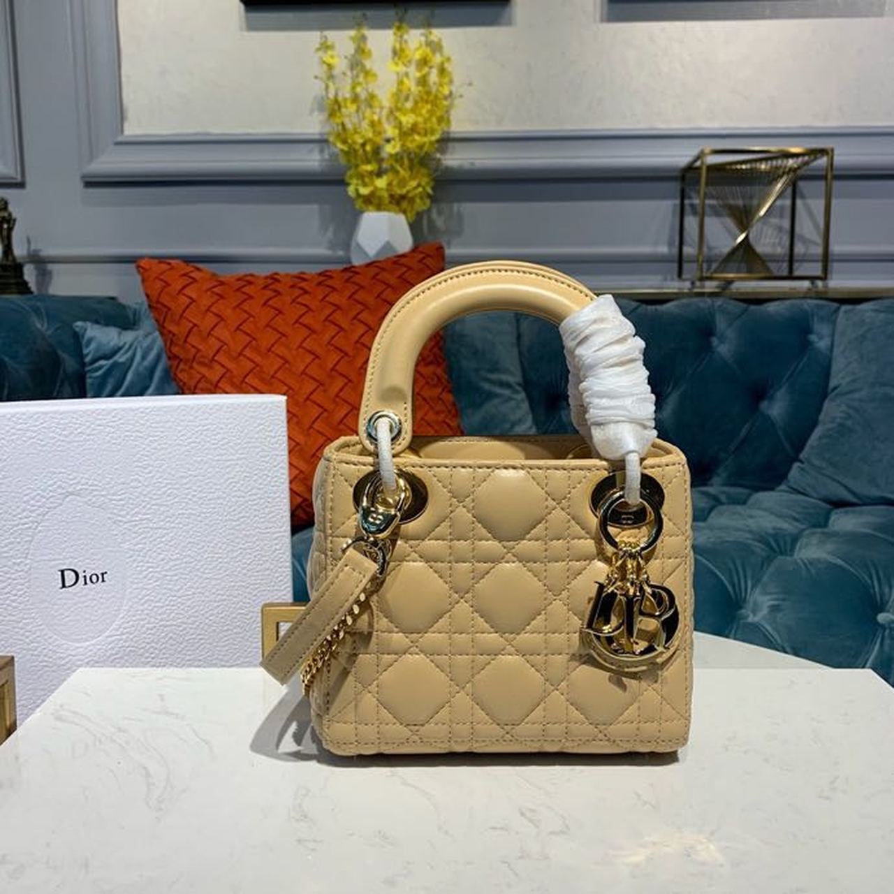 Lady Toned Hardware Pale Yellow Gold Mini Chain Travel Bag