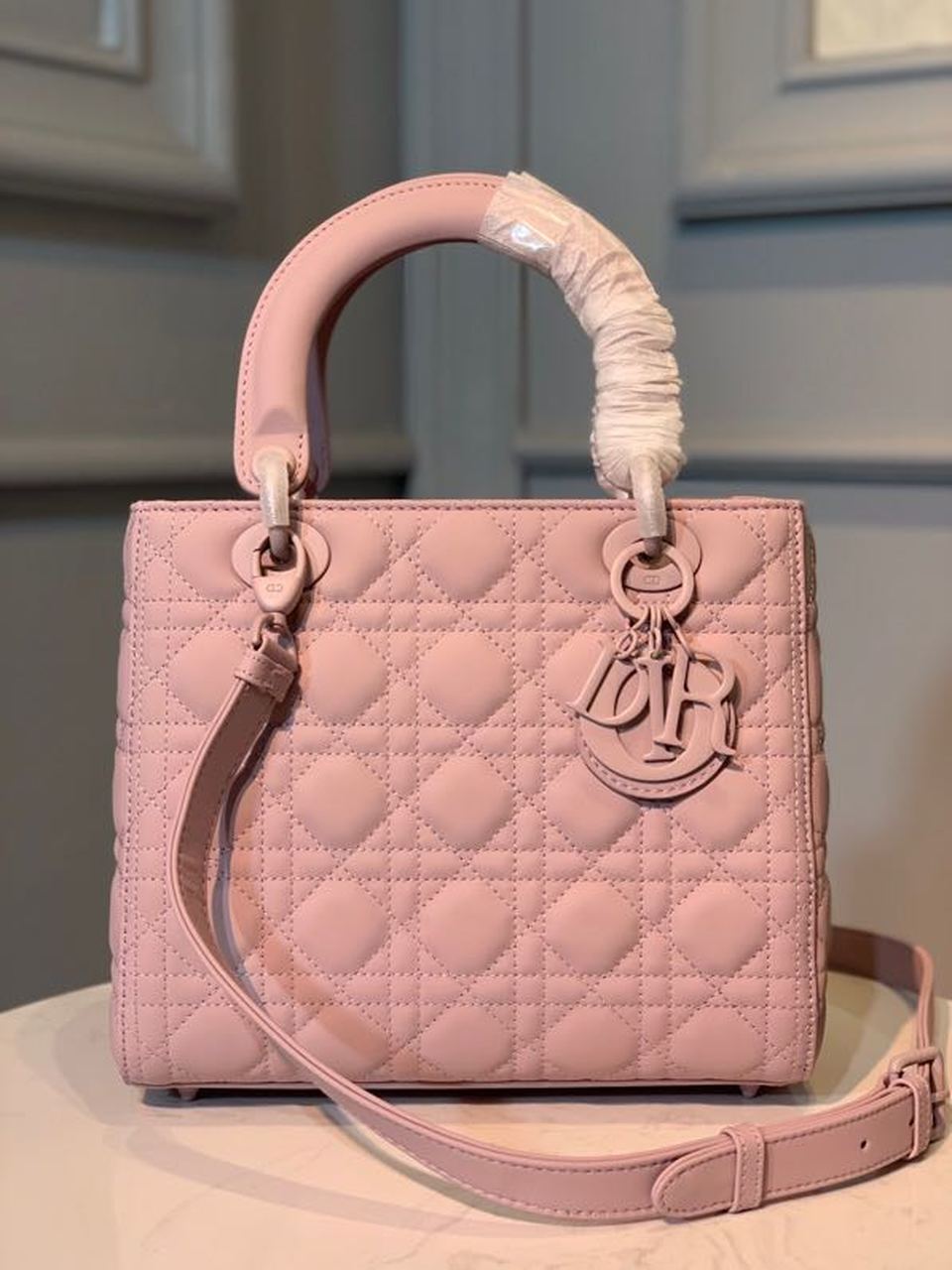 Metop Qualityum Lady Matte Hardware Pink Travel Bag