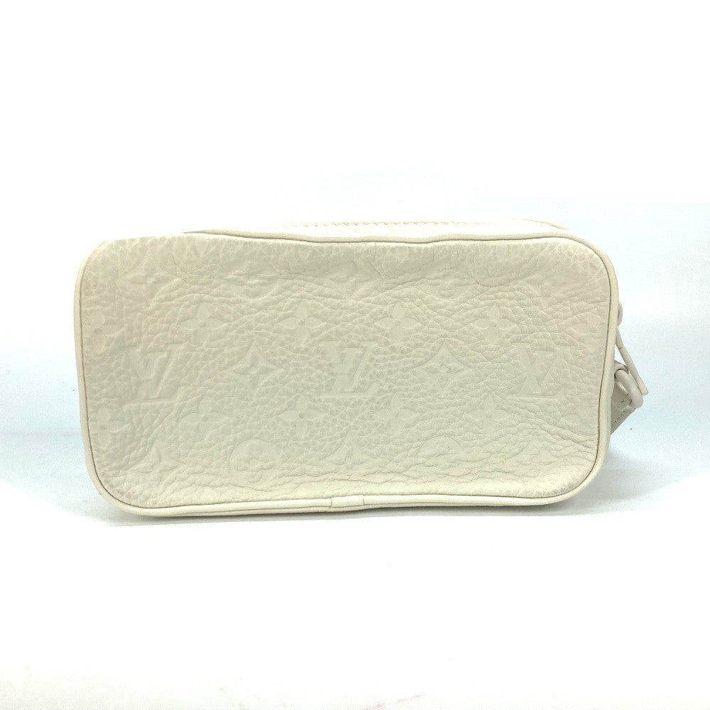 Louis Vuitton M53551 Ann Platt Ann Platt Monogram Leather White Clutch Bag