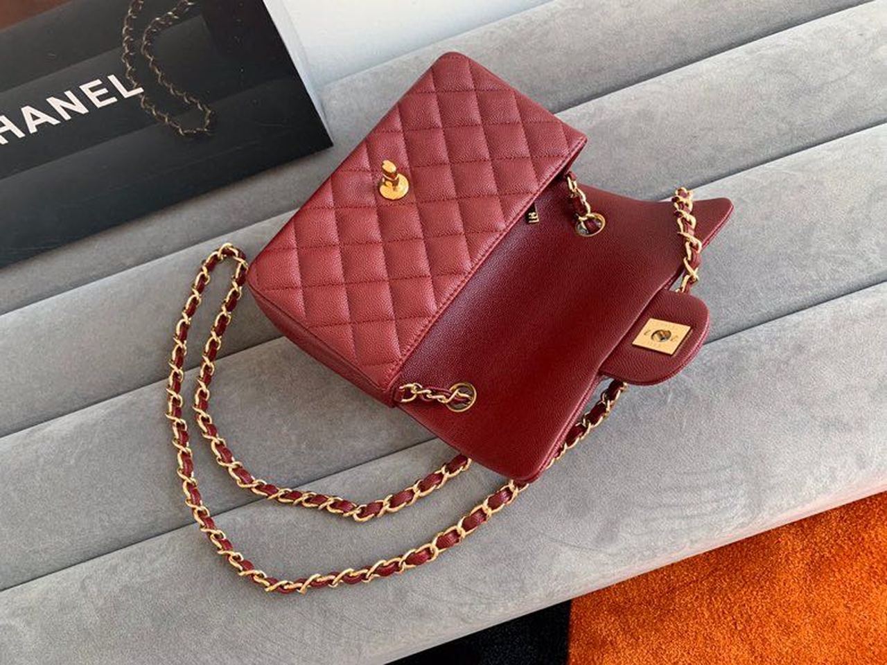 CHL Classic Toned Hardware Burgundy Gold Handbag