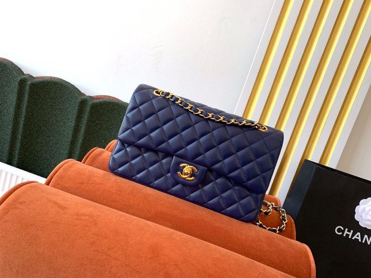 CHL Classic 9.9in 25.5cm A01112 Blue Navy Handbag