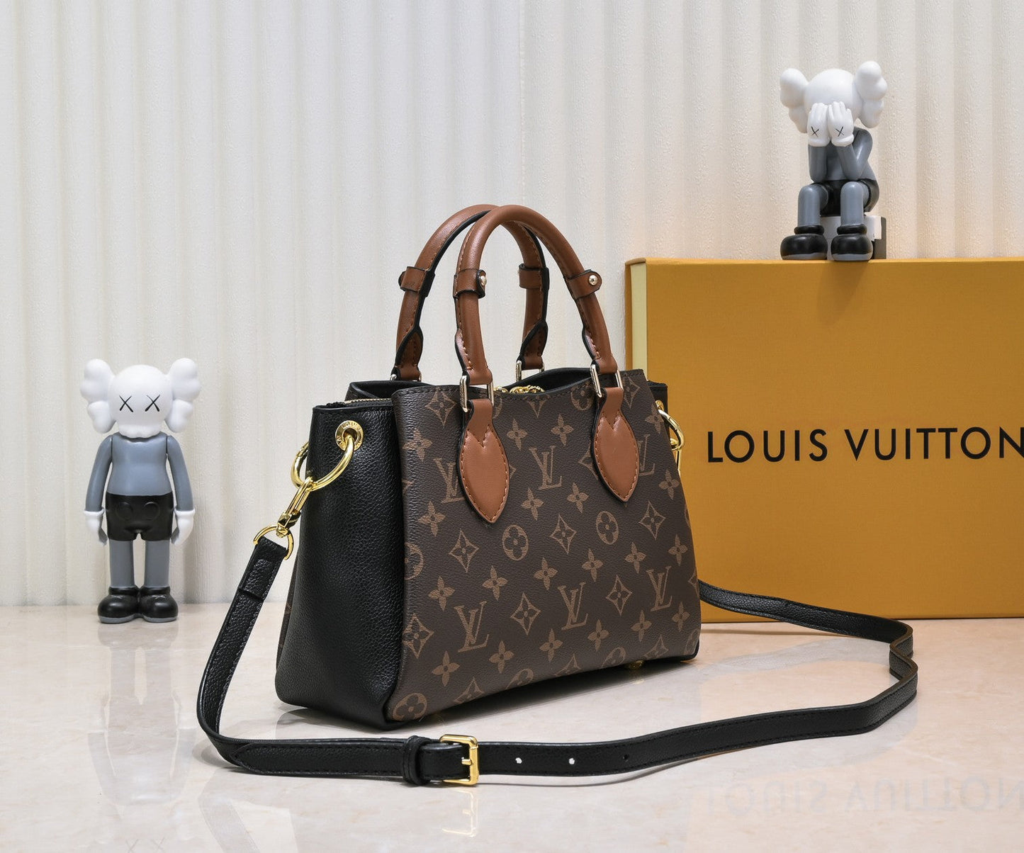 EN - Luxury LUV 848 Travel Bag