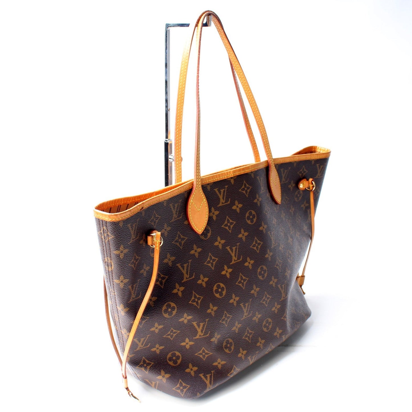 Louis Vuitton Neverfull MM Monogram Tote Bag Monogram 37