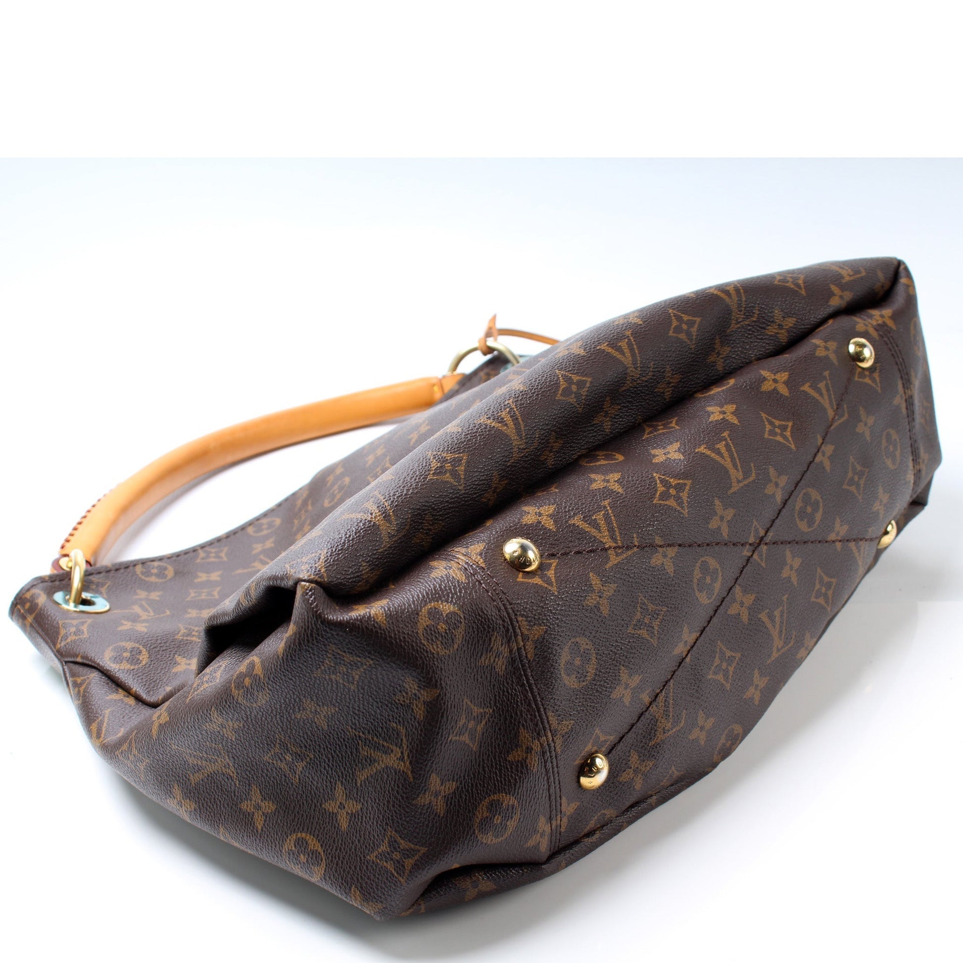 Louis Vuitton Artsy MM Monogram Handbag Monogram 31