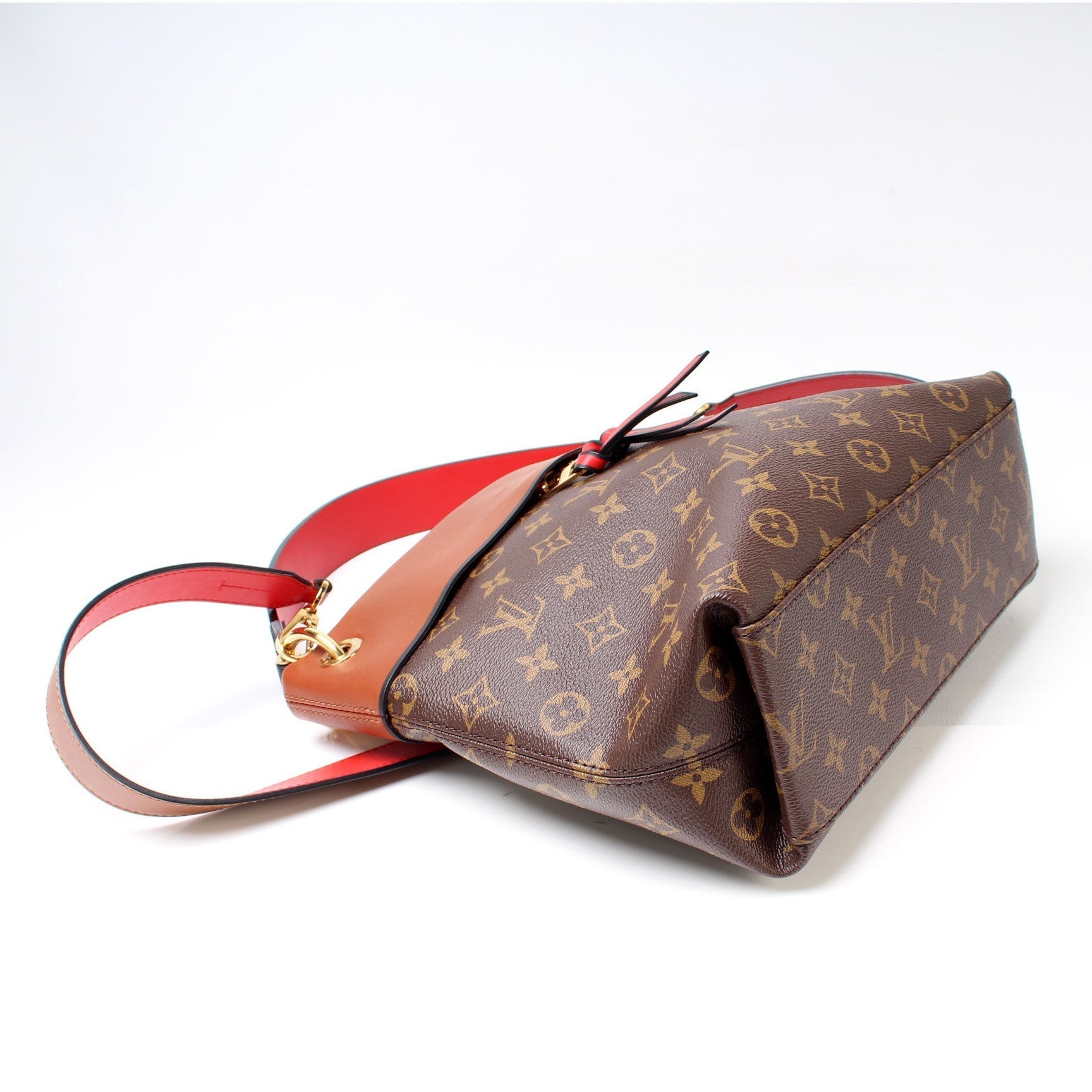 Louis Vuitton Tuileries Besace Hobo Monogram Shoulder Bag