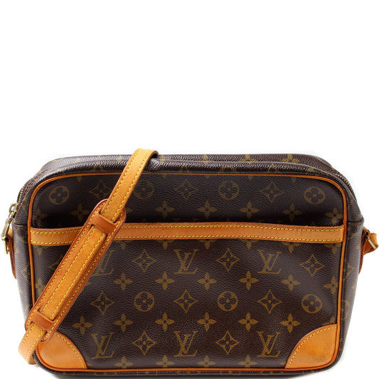 Louis Vuitton Trocadero 30 Monogram Handbag Monogram 10