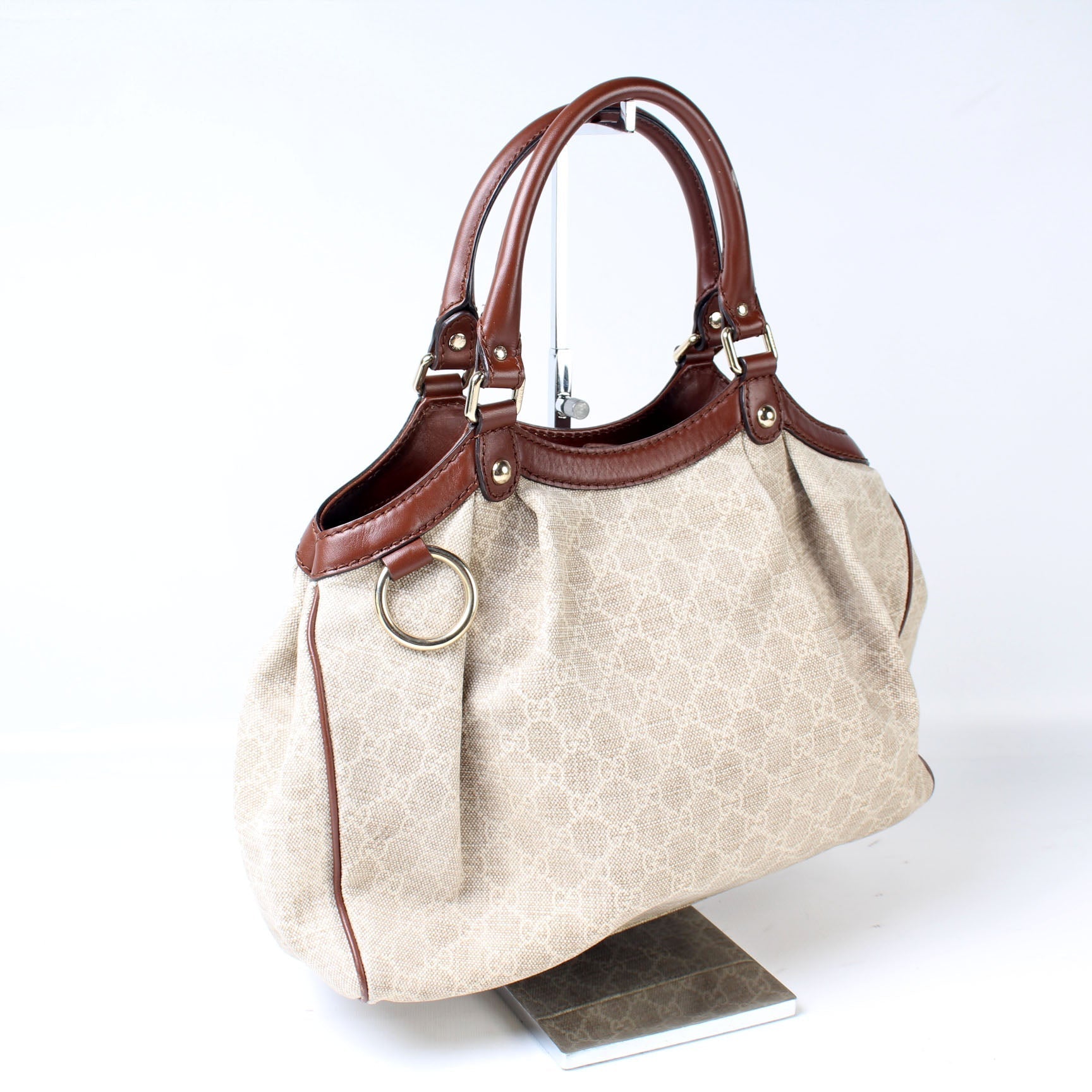 Gucci Sukey GG Canvas Medium Travel Bag Medium 4