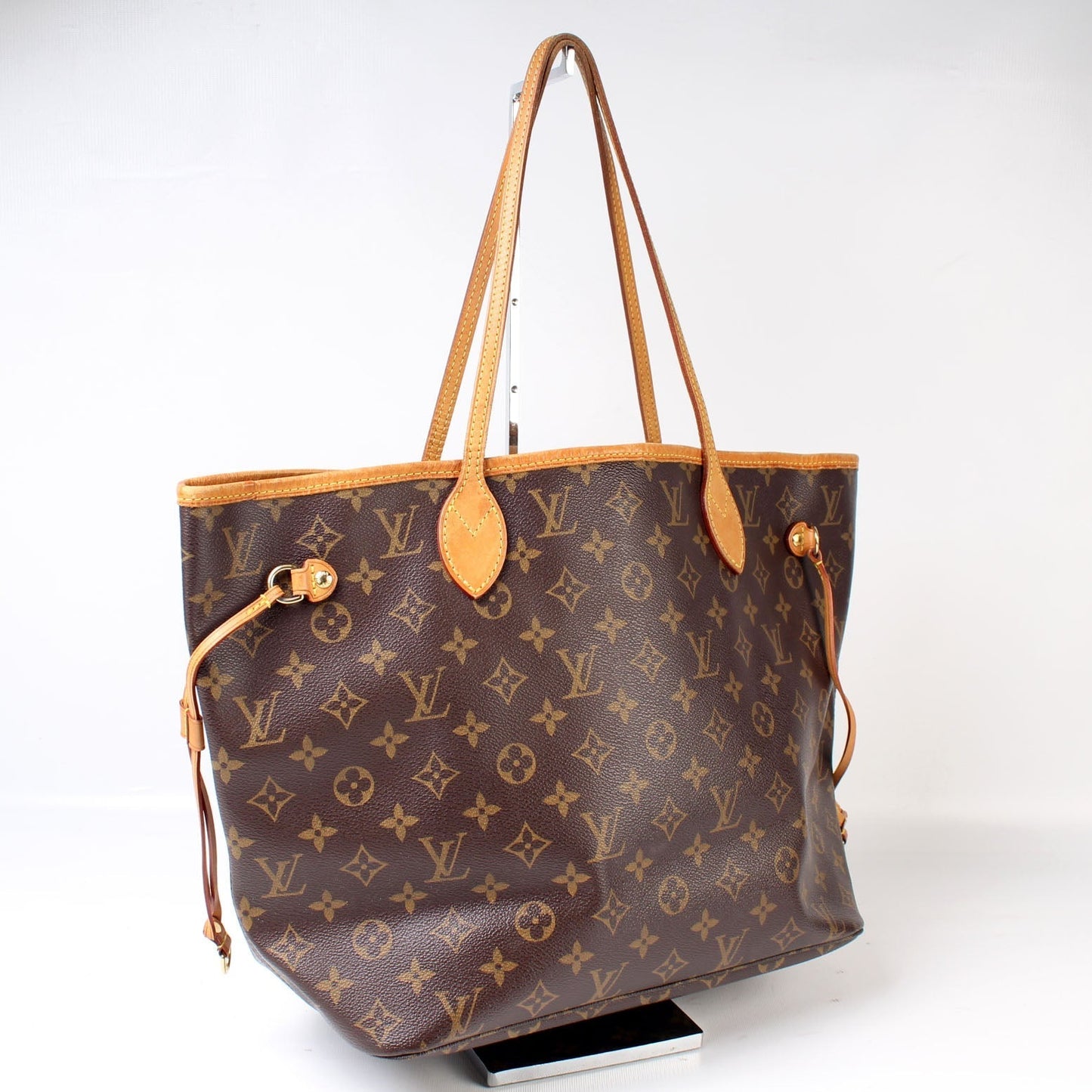 Louis Vuitton Neverfull MM Monogram Tote Bag Monogram 87