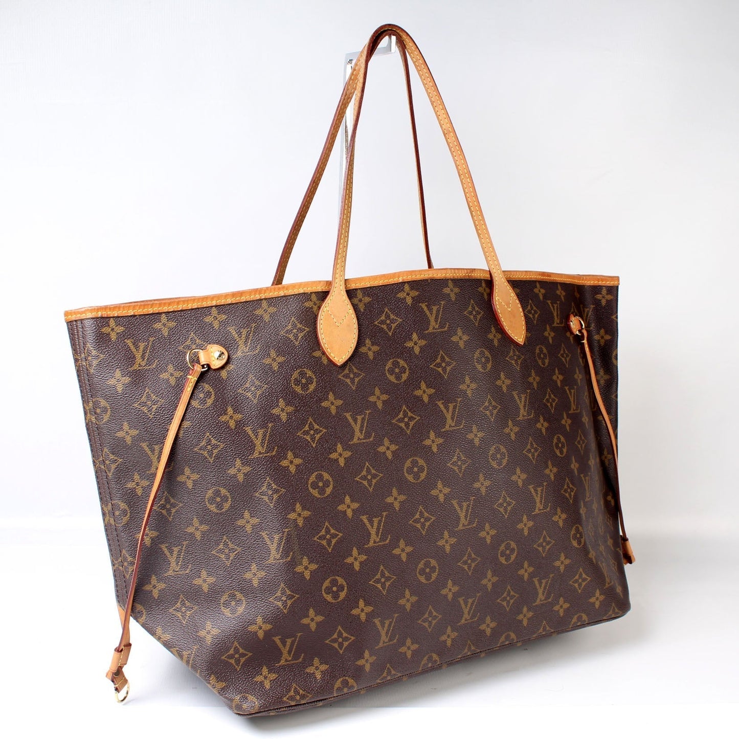 Louis Vuitton Neverfull GM Monogram Tote Bag Monogram 28