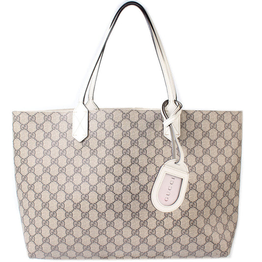 Gucci GG Supreme Medium Tote Bag