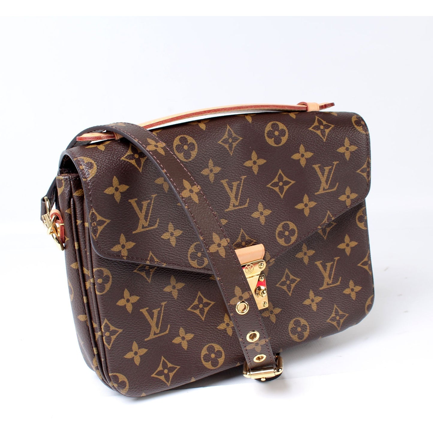 Louis Vuitton Pochette Metis Monogram Clutch Bag Monogram 19