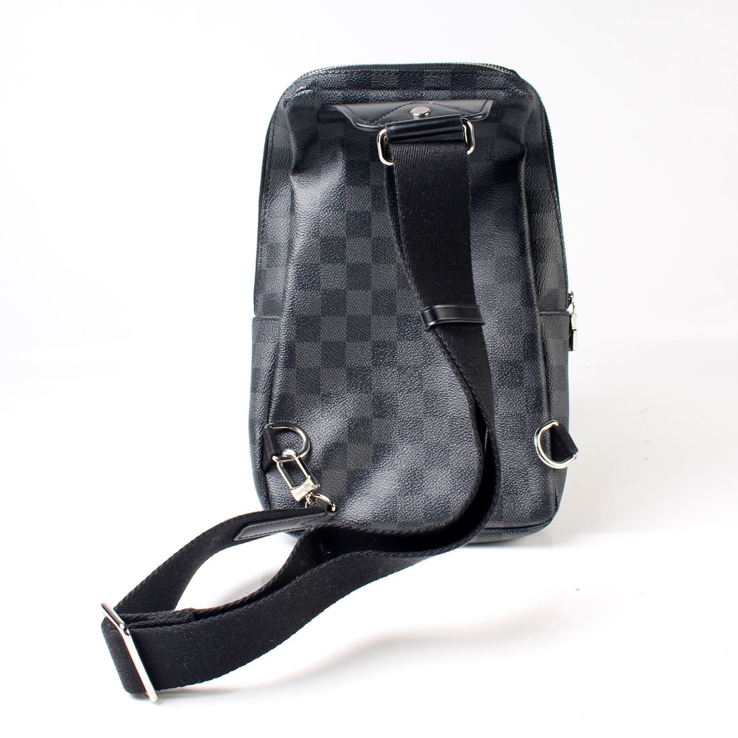 Louis Vuitton Avenue Sling Graphite Damier Crossbody Bag Graphite 3