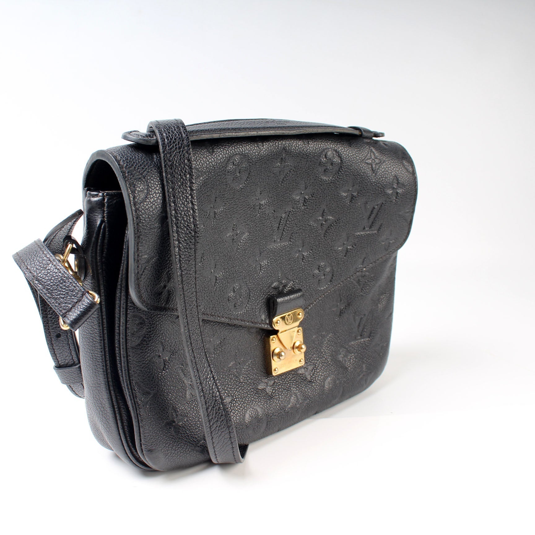 Louis Vuitton Pochette Metis Empreinte Clutch Bag Empreinte 20