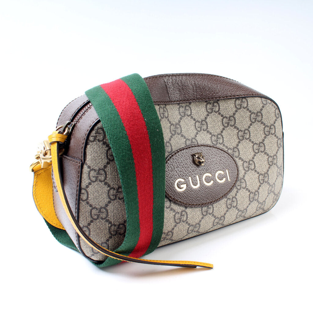 Gucci GG Supreme Messenger Travel Bag 48