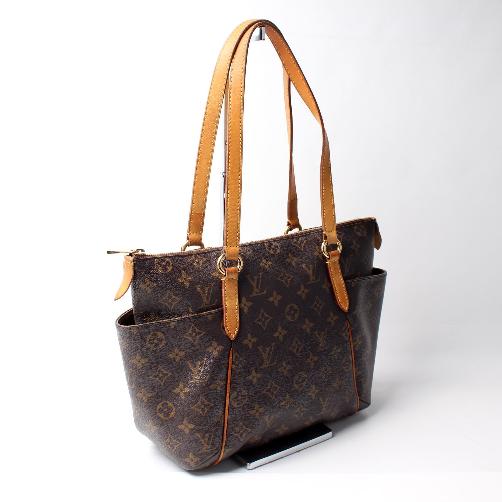 Louis Vuitton Totally Monogram PM Handbag Monogram 9