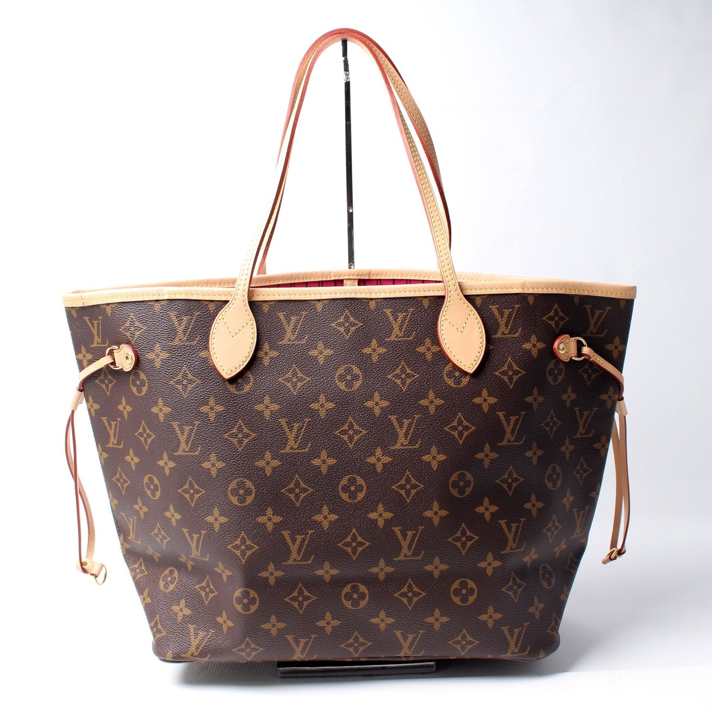 Louis Vuitton Neverfull MM Monogram Tote Bag Monogram 134