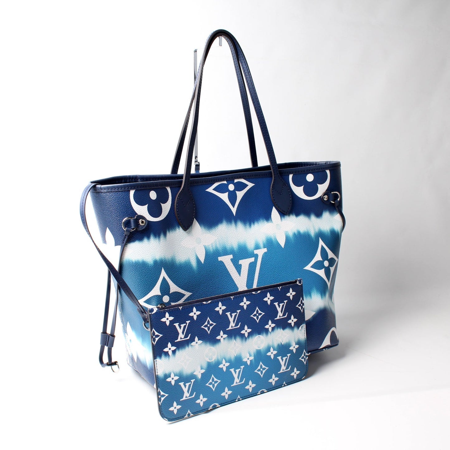 Louis Vuitton Neverfull MM Escale Pochette Tote Bag